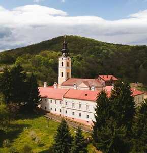 2023/10/images/tour_1388/grgeteg-manastir.jpg